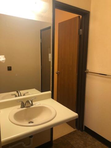 Luxury Inn Шаєнн Екстер'єр фото